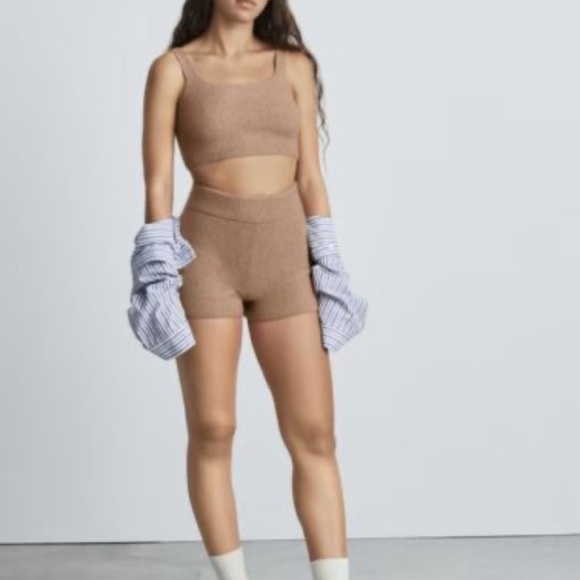 NEW Everlane The Cozy Stretch Tank in Camel - Picture 3 of 8